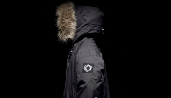 Leica i Shackleton stworzyli kurtkę dla fotografów, za 10 tys. złotych. Chyba jednak podziękujemy... 