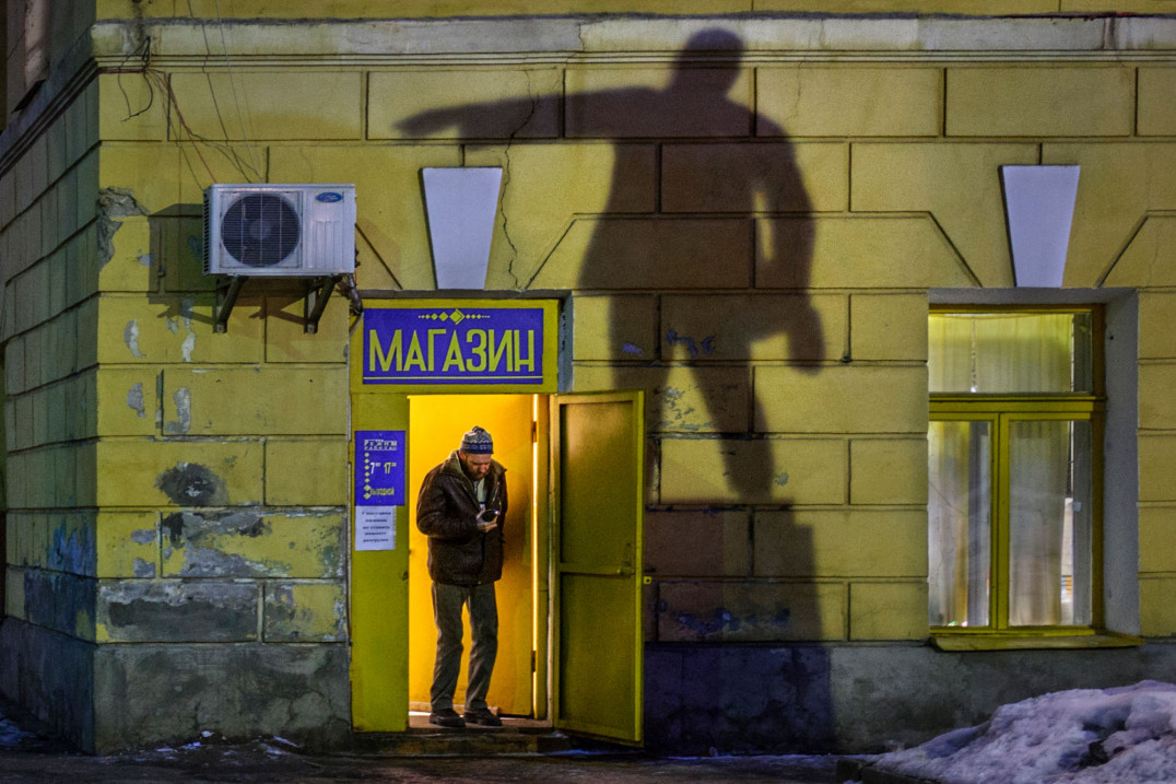 “To miasto jest baśnią” - Sankt Petersburg oczami utalentowanego Alexandra Petrosyana
