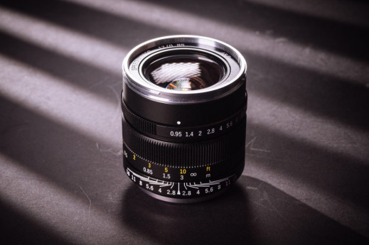 Mitakon Speedmaster 17 mm f/0.95 - jasny standard do bezlusterkowców Mikro Cztery Trzecie