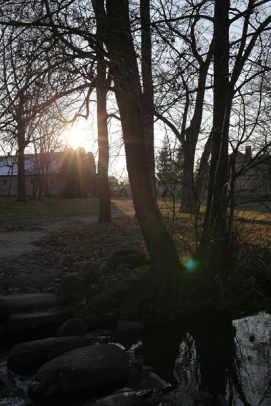 przysłona f/6.4