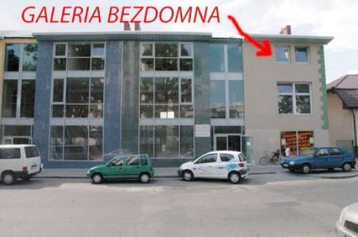 Galeria Bezdomna w Tarnobrzegu - tradycyjnie na strychu