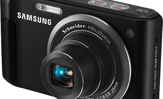  Samsung WB2000 - Full HD w kieszonkowym kompakcie