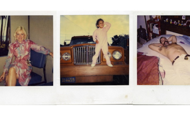  Kyler Zeleny “Found Polaroids” - w poszukiwaniu historii anonimowych fotografii