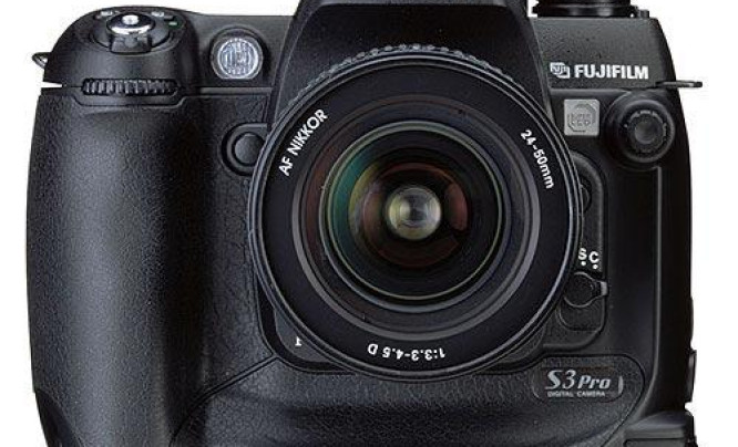  Fujifilm FinePix S3 Pro UVIR - widzi niewidzialne