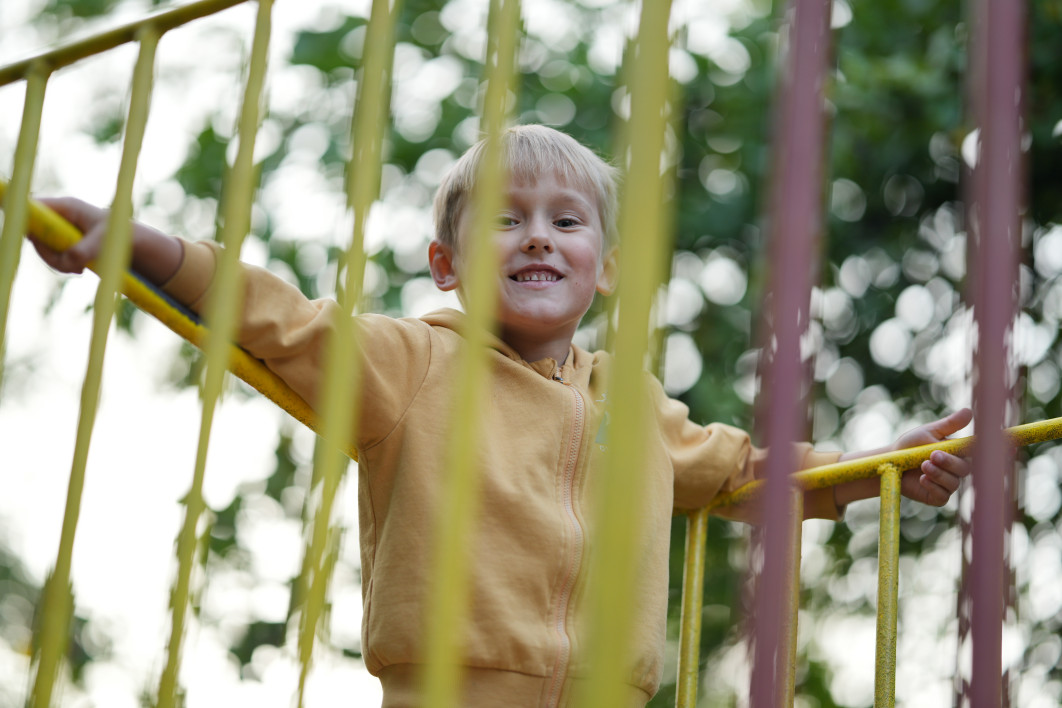 1/320 s, f/1.4, ISO 100, 85.0 mm