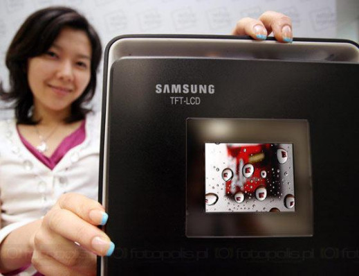 Najnowszy wyświetlacz LCD Samsunga - 3 cale i 640x480
