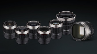 Samyang V-AF 20 mm T1.9 i innowacyjny adapter anamorficzny - linia niedrogich filmowych stałek AF nareszcie kompletna