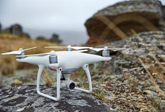 DJI Phantom 4