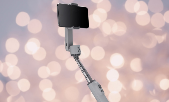  Zhiyun Smooth-X - miniaturowy, niedrogi gimbal i selfie stick do smartfona