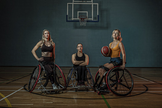Fot. Peter Muller, z serii Ballers, 
Sports Photographer Of the Year (Sekcja profesjonalna) / IPA 20224