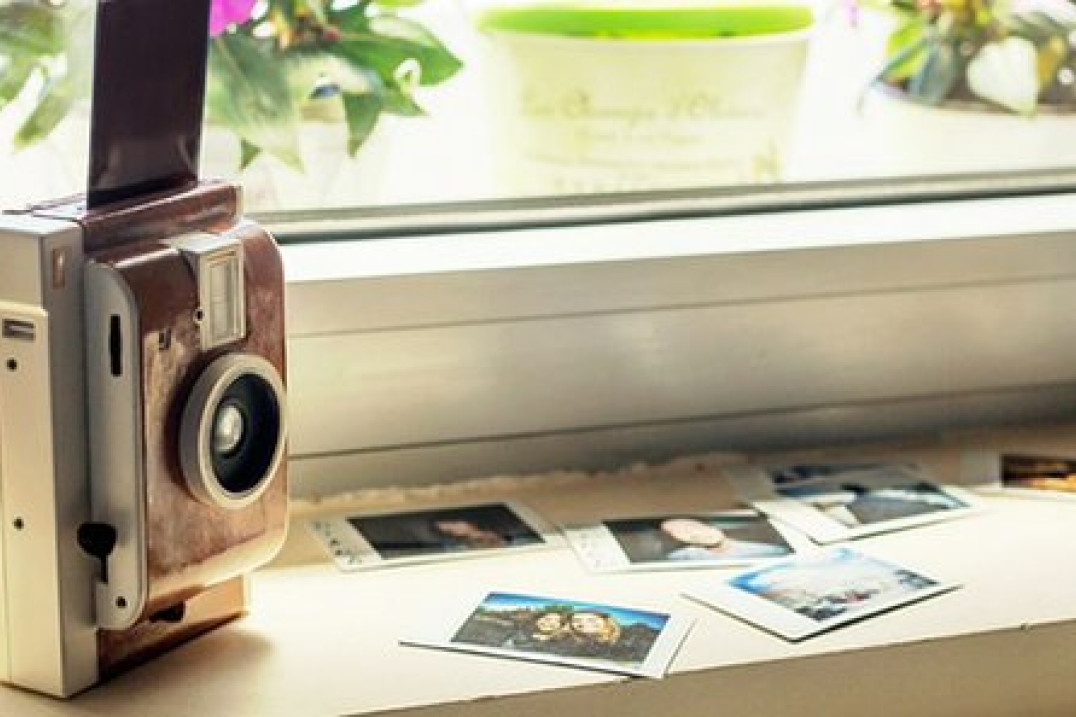 Lomo'Instant - prosty aparat natychmiastowy