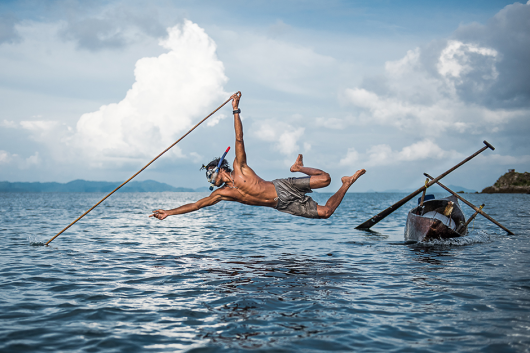 fot. Dorte Verner, Dissapearing fishing method by Moken, nagroda publiczności