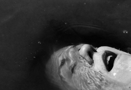 Dyplom w Szkole Kreatywnej Fotografii - Krakowskie Szkoły Artystyczne
Student: Petronella Dahl
Tytuł: Dystopian Sea
Prowadzący: Michał Massa Mąsior
