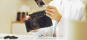 MiNT InstantKon SF70 - zaawansowany aparat natychmiastowy teraz także na wkłady Instax Square (które dostaniesz za darmo)