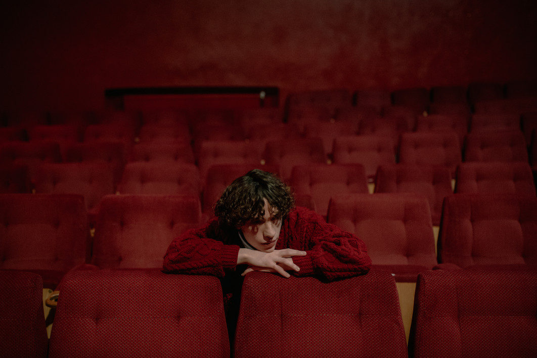 Fot. Carrie Davenport, "Red Velvet" / Portrait of Britain Vol. 7