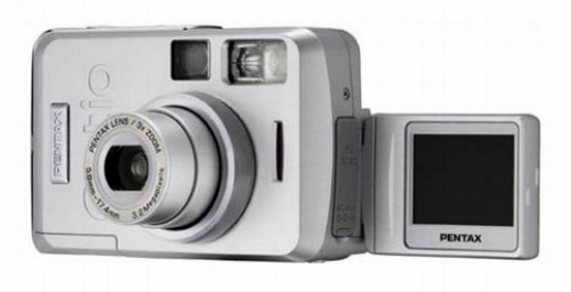 Pentax Optio 33LF z odchylanym LCD
