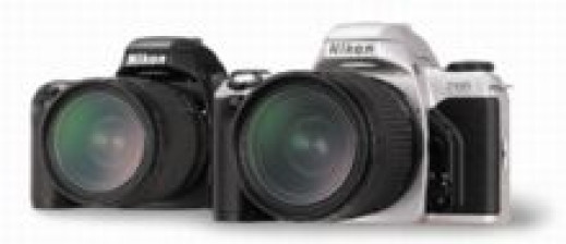 Nikon F65 QD - problem z bateryjką