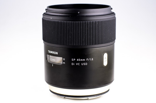 Tamron SP 45 mm f/1.8 Di VC USD 