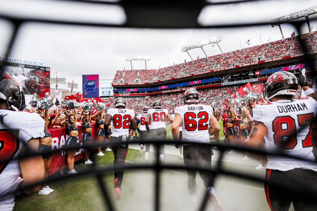 Fot. Kyle Zedaker, "POV", 2. miejsce w kat. American Football / World Sports Photography Awards 2026