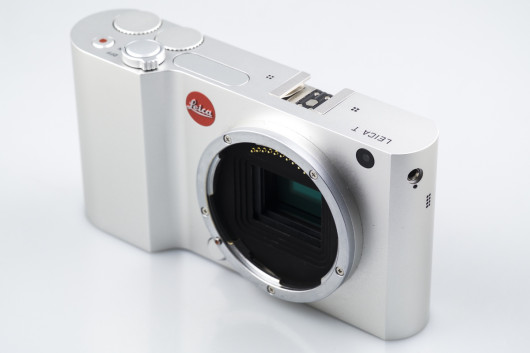 Leica T - body