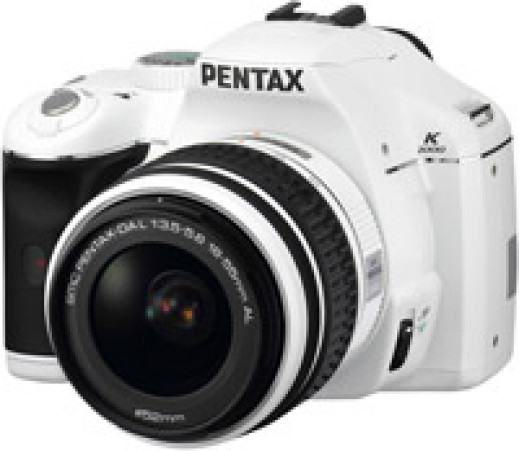 Pentax K-m - limitowana biała edycja i firmware 1.10