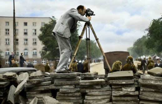 Multimedialna wystawa "Amerykanin w Warszawie. Stolica w obiektywie Juliena Bryana 1936-74" w DSH w Warszawie