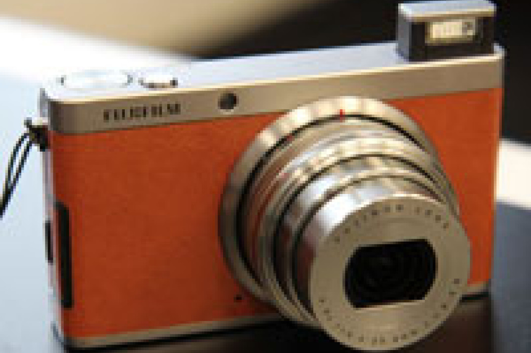 Fujifilm X-F1 - pierwsze wrażenia i zdjęcia przykładowe