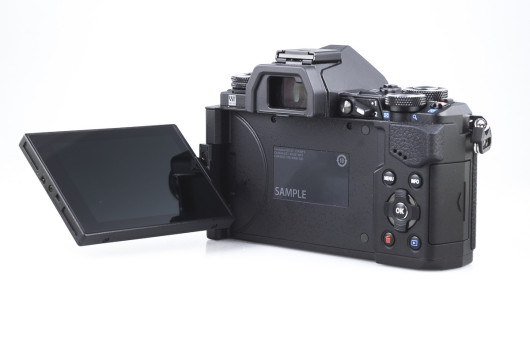 Olympus OM-D E-M5 II 