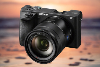 Oddaj starą lustrzankę i zgarnij 1000 zł rabatu na aparat Sony A6500