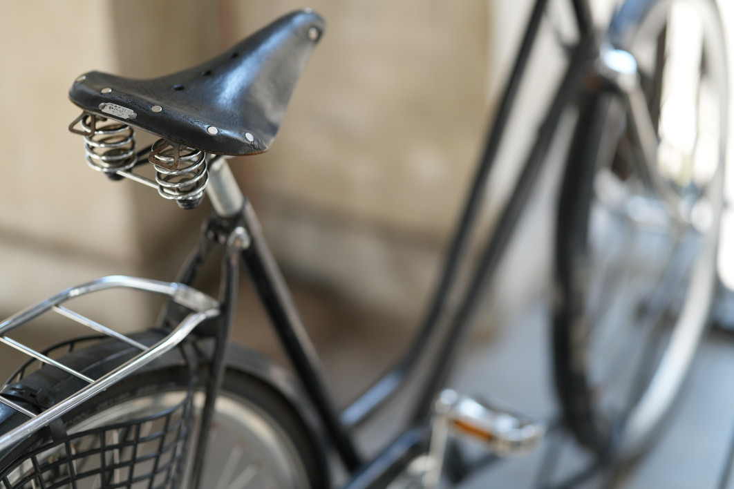 1/200 s, f/1.4, ISO 100, 85 mm