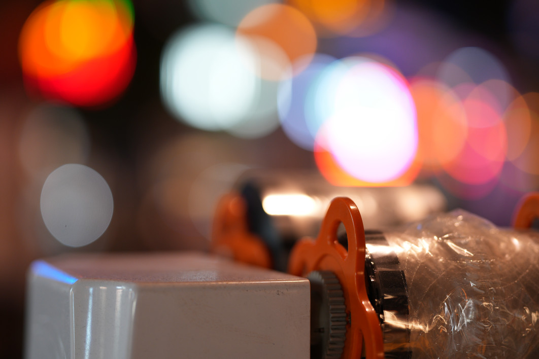 1/125 s, f/1.4, ISO 400, 85 mm