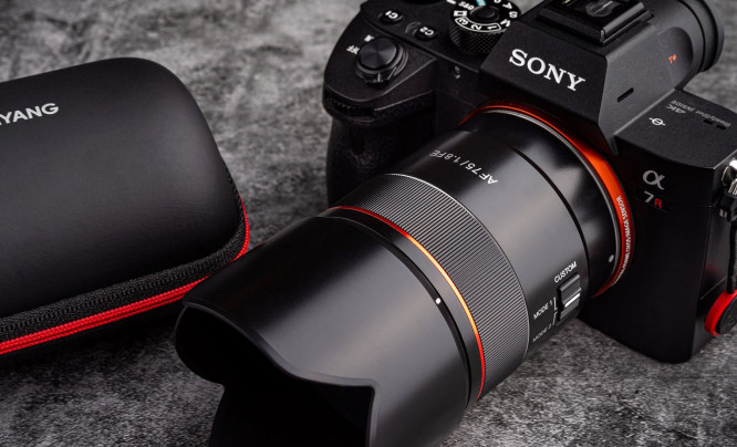  Samyang Lens Station gratis przy zakupie obiektywów do Sony E