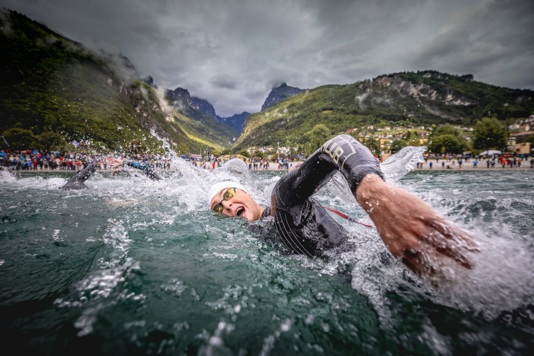 Fot. Carel du Plessis, "Catching A Breath", 1. miejsce w kat. Swimming &amp; Diving /World Sports Photography Awards 2026