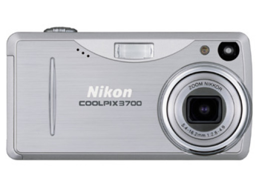 Nikon Coolpix 3700 - powrót do klasyki