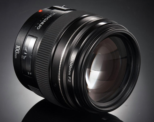 Yongnuo 100 mm f/2 - jasny, tani, chiński