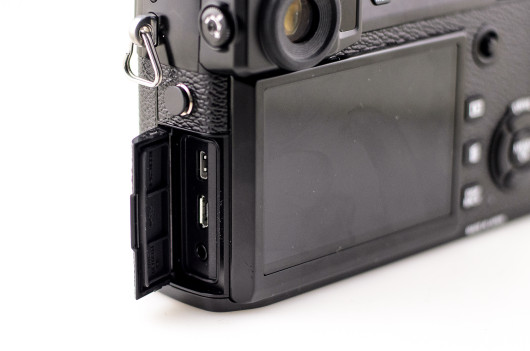 Fujifilm X-Pro2 - złącza