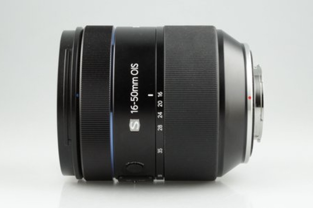 Samsung 16-50 mm f/2-2,8 S ED OIS - test