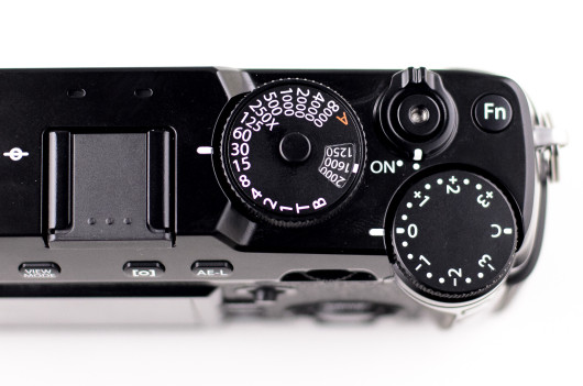 Fujifilm X-Pro2 - pokrętło czasów oraz ISO, tryb w pełni manualny