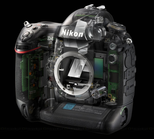 Nikon D4 - budowa i ergonomia