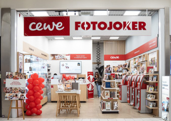 Świętujemy 100 milionów wydrukowanych CEWE FOTOKSIĄŻEK 