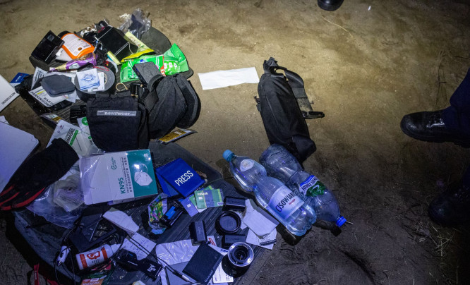 Fotoreporterzy bezprawnie zatrzymani na granicy z zadośćuczynieniem - Maciej Nabrdalik i Maciej Moskwa doszli swoich praw po 3-letniej batalii