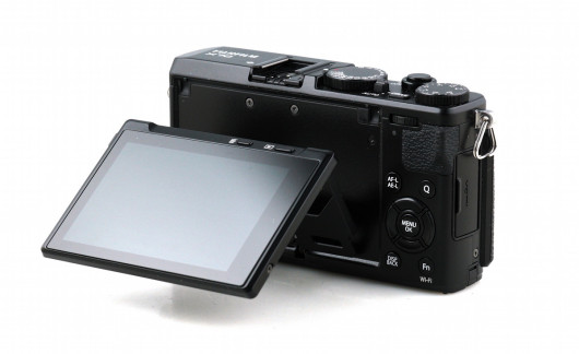 Fujifilm X70