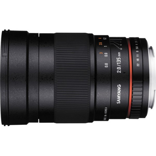 Samyang 135mm f/2.0 ED UMC