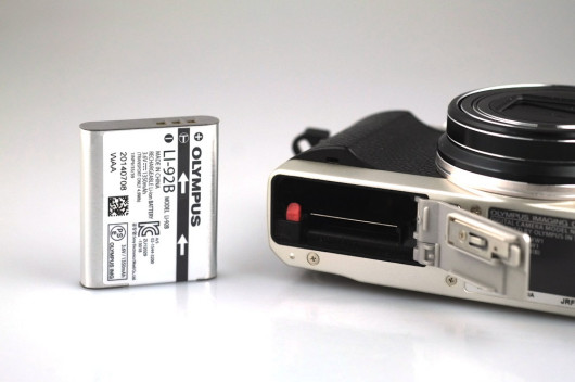Olympus Stylus SH-2