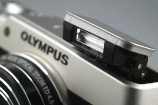 Olympus Stylus SH-2