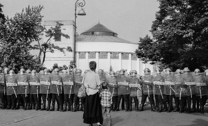  Jak rok 1989 zapisał się na zdjęciach fotoreportretów? Rusza wystawa “Przełom w Kadrze”