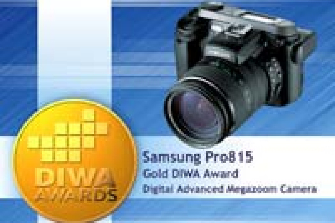 Złoty Medal DIWA dla aparatu megazoom Samsung Pro815