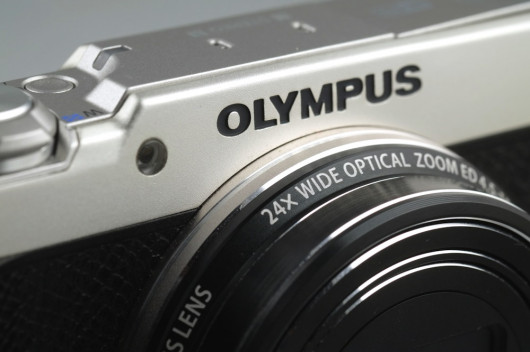 Olympus Stylus SH-2