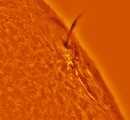 fot. Stuart Green, Coloured Eruptive Prominence, 2. miejsce w kategorii Our Sun / Insight Astronomy Photographer of the Year 2018