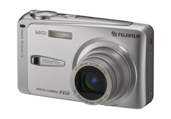 Fujifilm FinePix F650 - 3-calowy telewizor z zoomem 5x